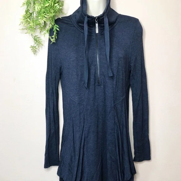 Kensie | Tops | Athletic Flowy Blue Long Sleeve Tunic Draped Dress Top  Pockets Relaxed Half Zip | Poshmark